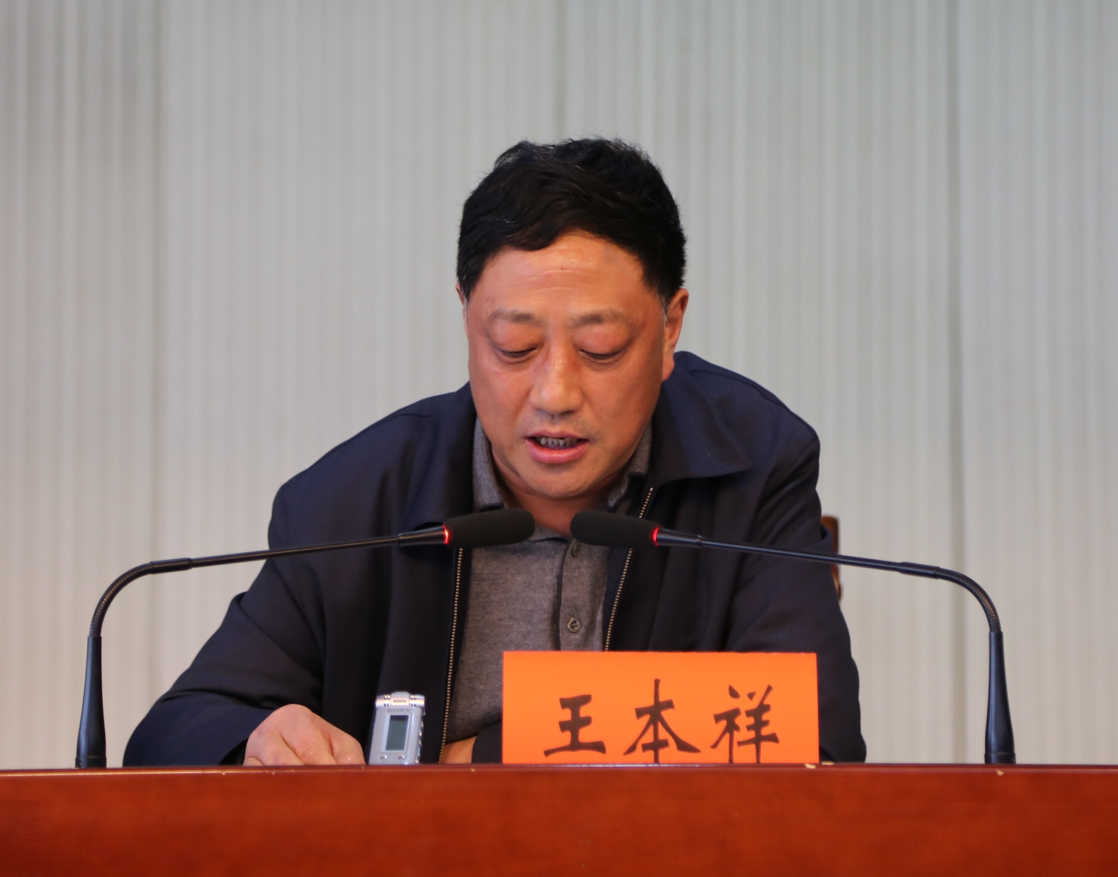 ��ס�����ٿ��ص㹤���ƽ������ᡡ��